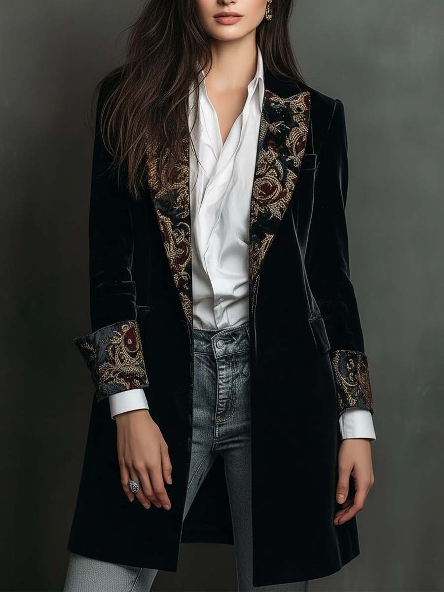 LEONTINA | Blazer Negro Ajustado Estampado Barroco