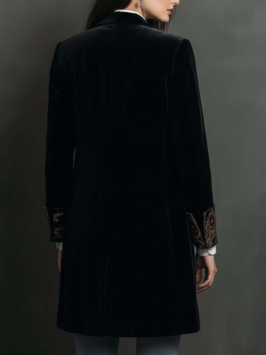LEONTINA | Blazer Negro Ajustado Estampado Barroco