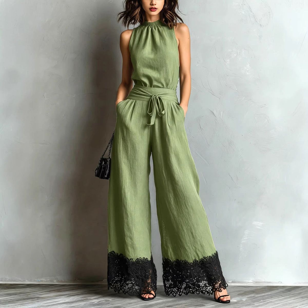 HELENA | Mono de Pierna Ancha con Cuello Halter y Encaje