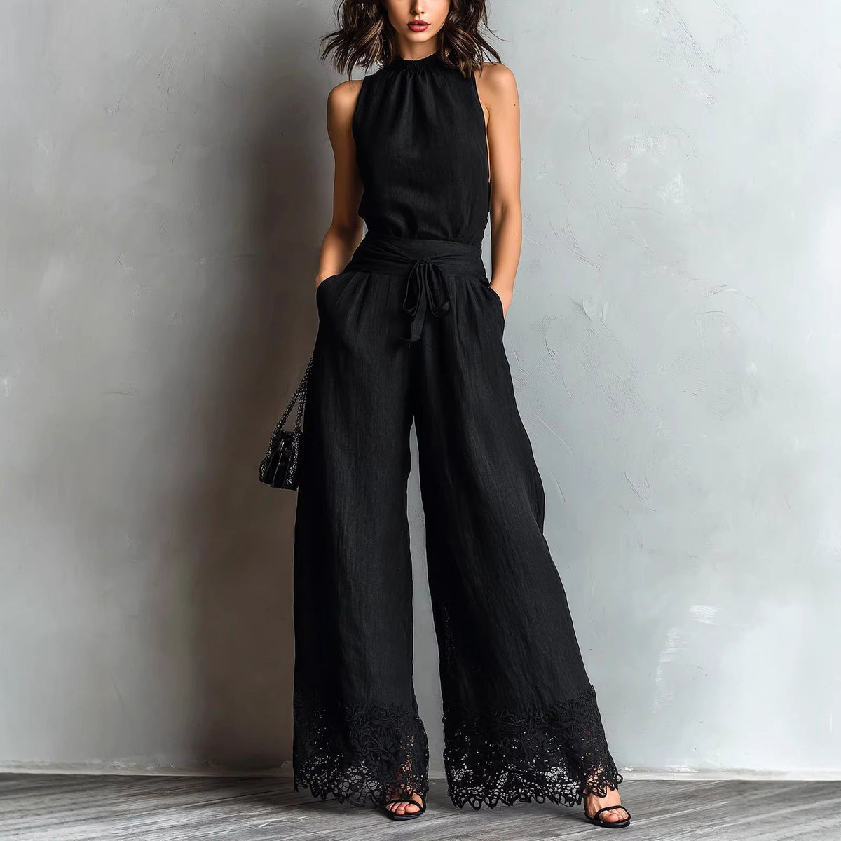 HELENA | Mono de Pierna Ancha con Cuello Halter y Encaje