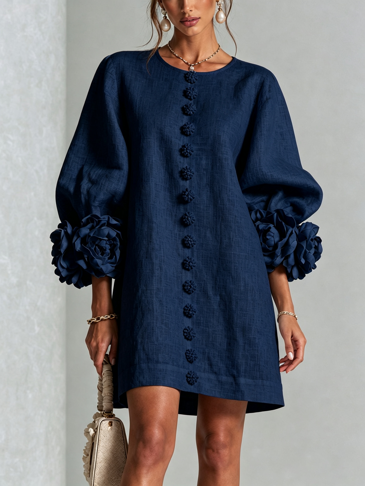 AMARA | Vestido Mini Elegante con Botones Florales