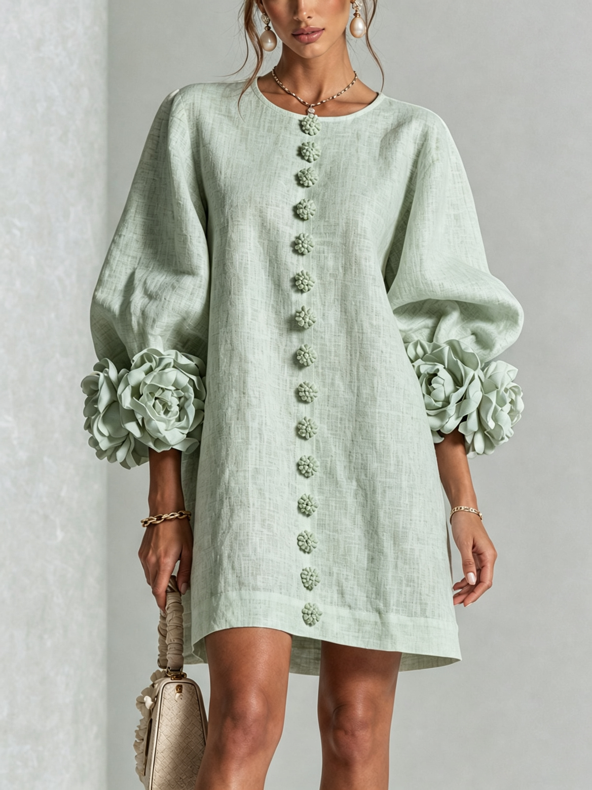 AMARA | Vestido Mini Elegante con Botones Florales