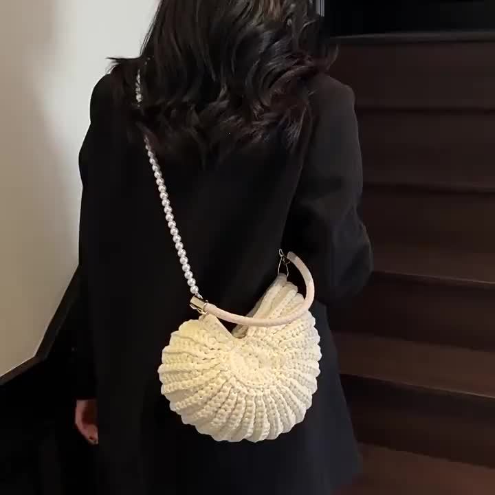 TAMARA | Bolso Tote Trenzado con Asa de Cadena - Blanco Crema