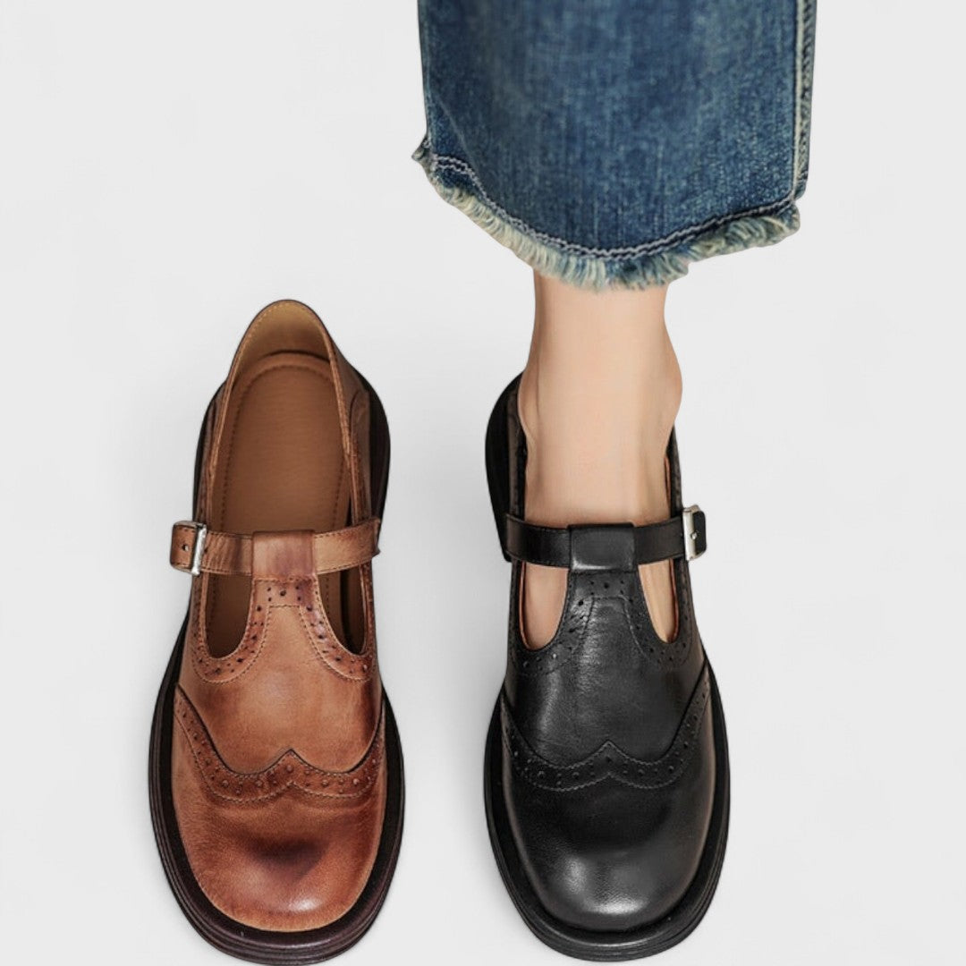 ÁGATA Mary Jane brogue en marrón y negro